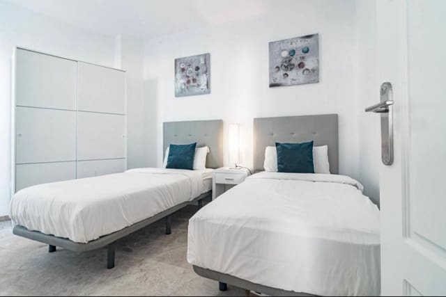 2 bedroom Apartment for rent in Chullera, Manilva with pool garage - € 1,500 (Ref: 10098179)