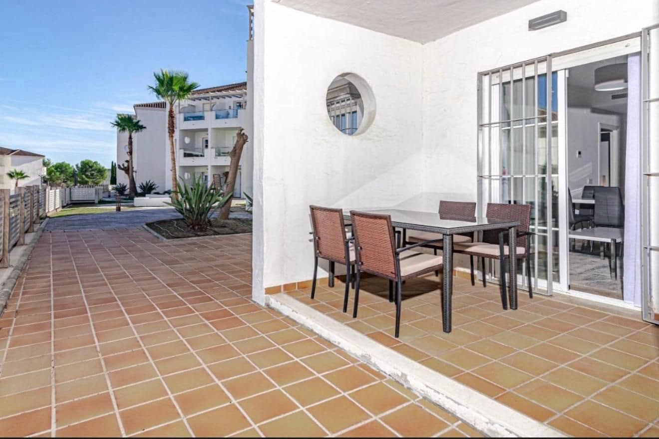 2 bedroom Apartment for rent in Manilva with pool garage - € 1,500 (Ref: 10098179)