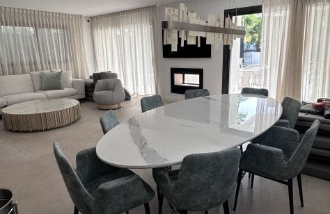 Chalet de 4 habitaciones en Marbella en venta con piscina garaje - 2.980.000 € (Ref: 10098180)