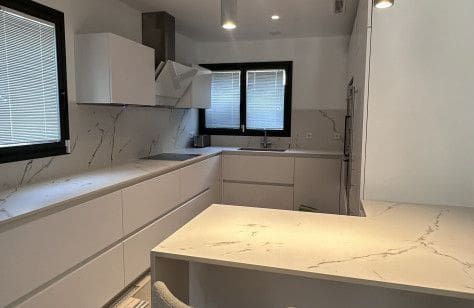 Chalet de 4 habitaciones en Marbella en venta con piscina garaje - 2.980.000 € (Ref: 10098180)