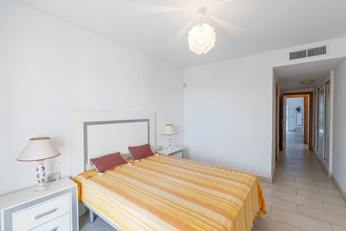 2 chambre Appartement à vendre à Benahavis avec piscine garage - 455 000 € (Ref: 10098181)