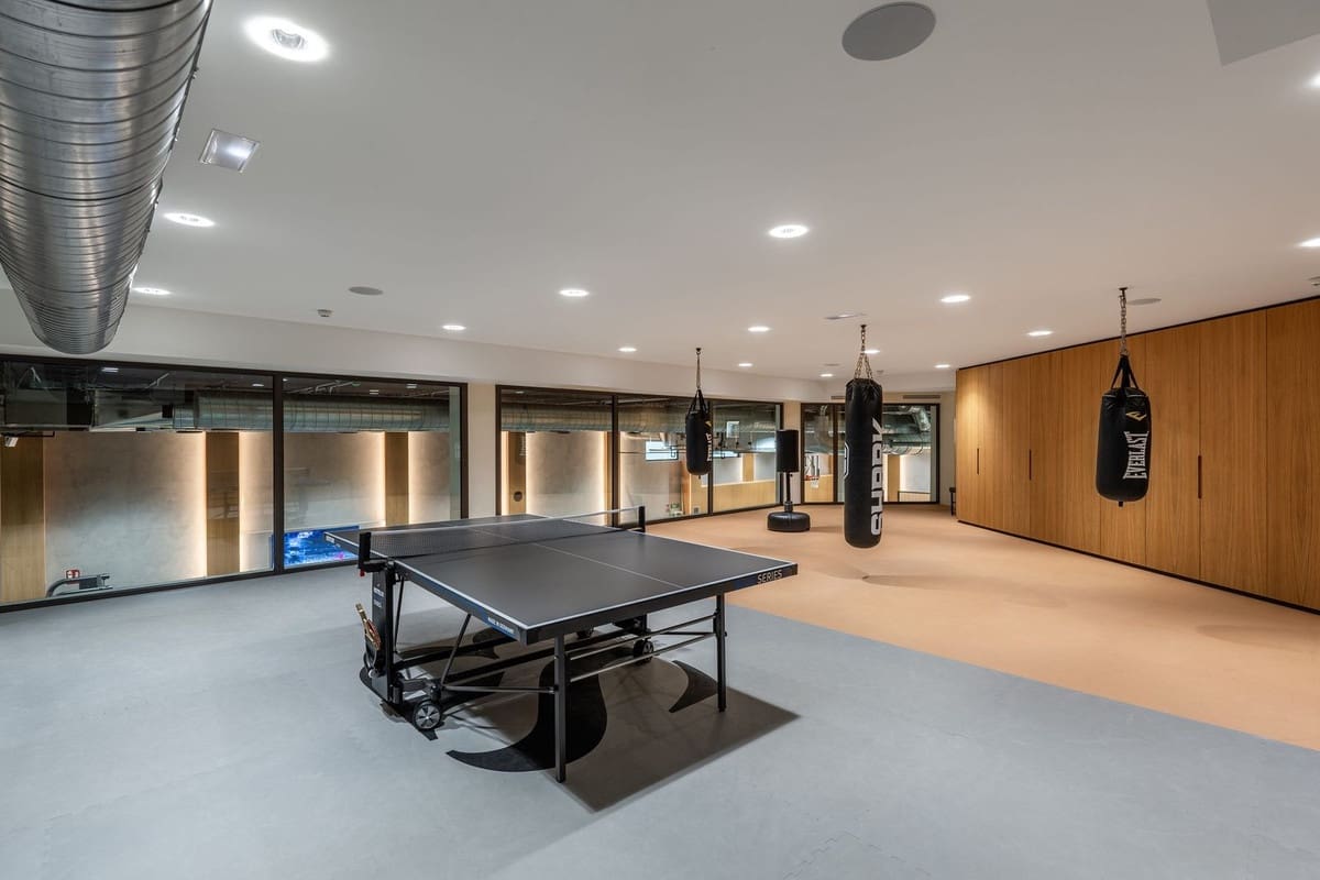 4 sovrum Lägenhet att hyra i Golden Mile med pool garage - 20 000 € (Ref: 10102212)