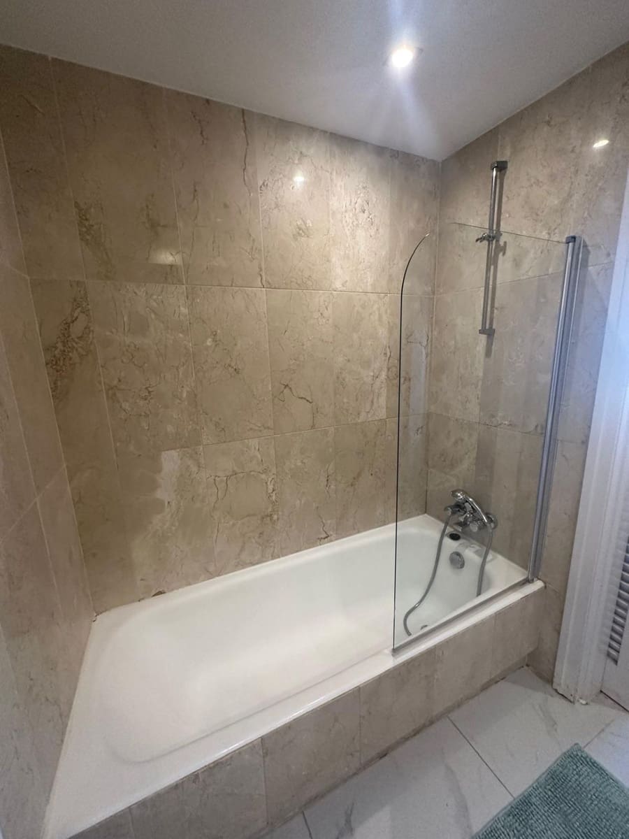 2 bedroom Apartment for rent in Puerto Banus - € 3,500 (Ref: 10129014)