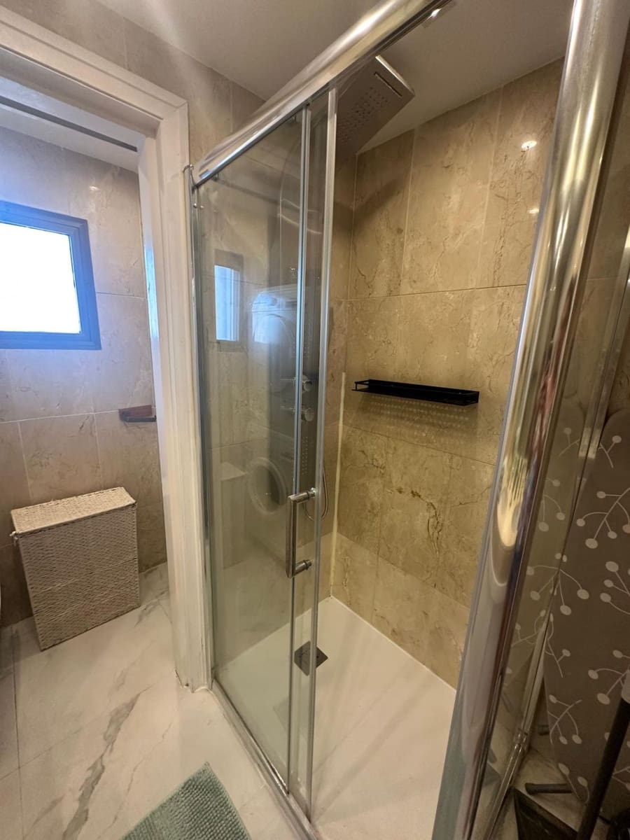 2 bedroom Apartment for rent in Puerto Banus - € 3,500 (Ref: 10129014)