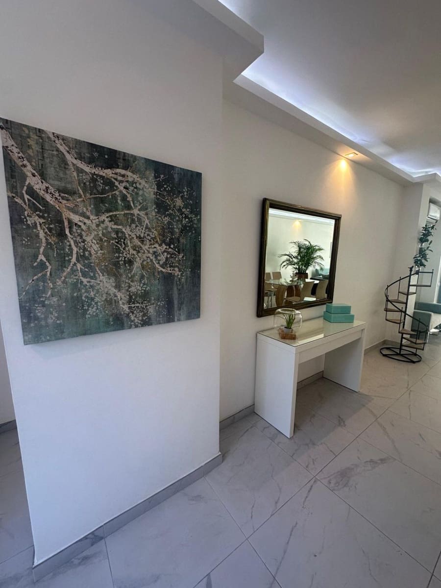 2 bedroom Apartment for rent in Puerto Banus - € 3,500 (Ref: 10129014)