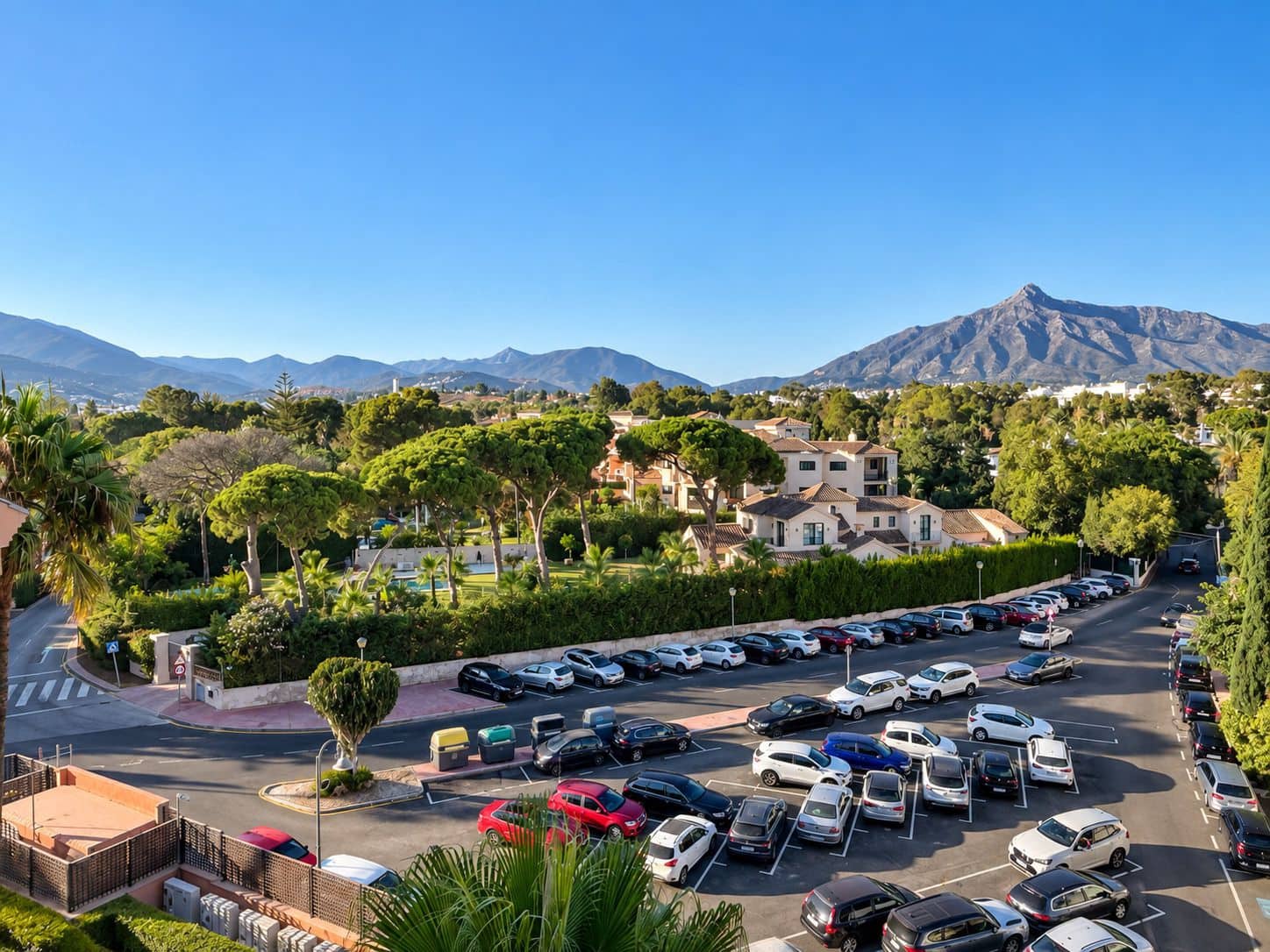 3 Zimmer Penthouse zu vermieten in Puerto Banus mit Pool Garage - 11.000 € (Ref: 10153345)