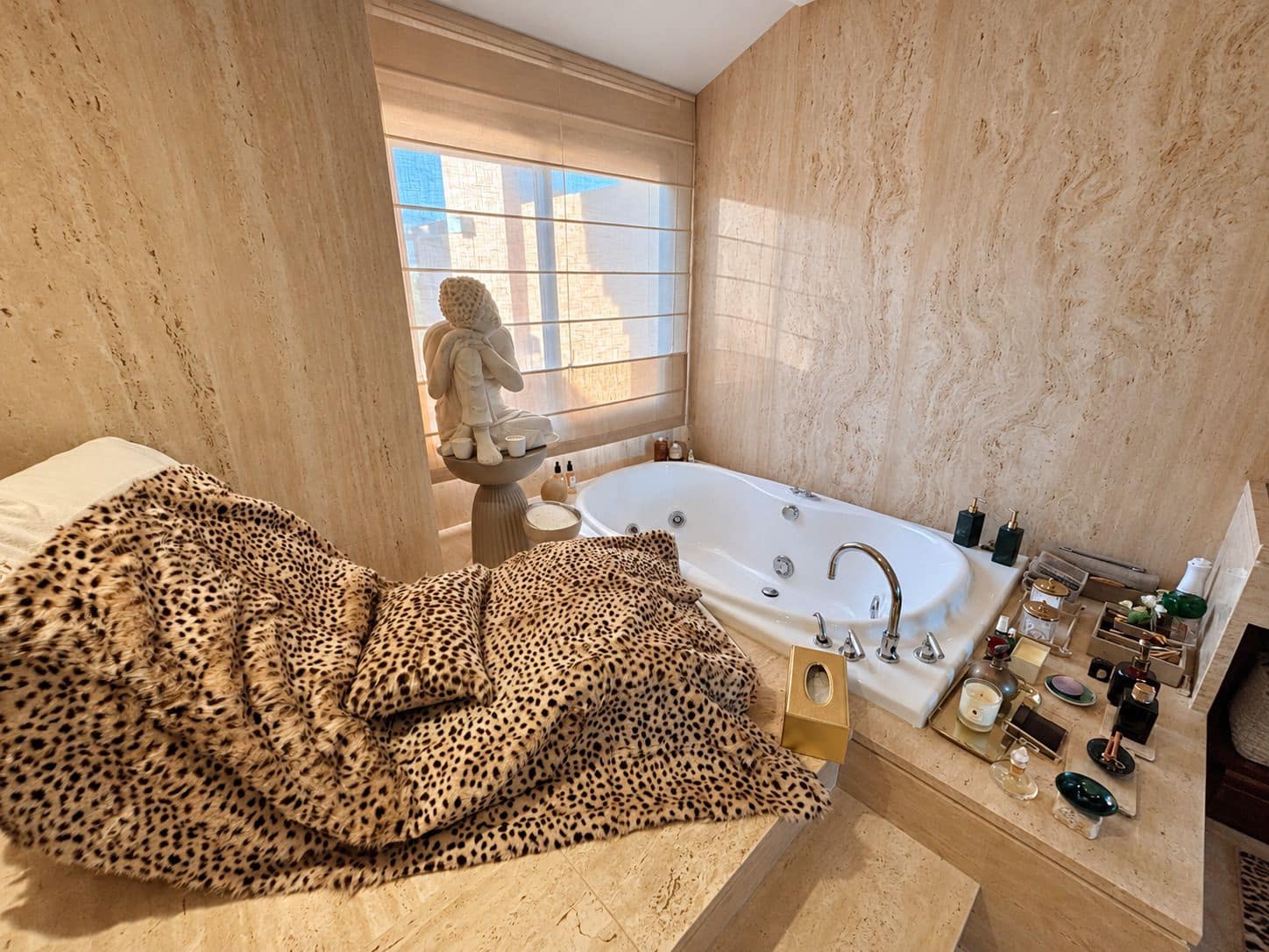 3 Zimmer Penthouse zu vermieten in Puerto Banus mit Pool Garage - 11.000 € (Ref: 10153345)