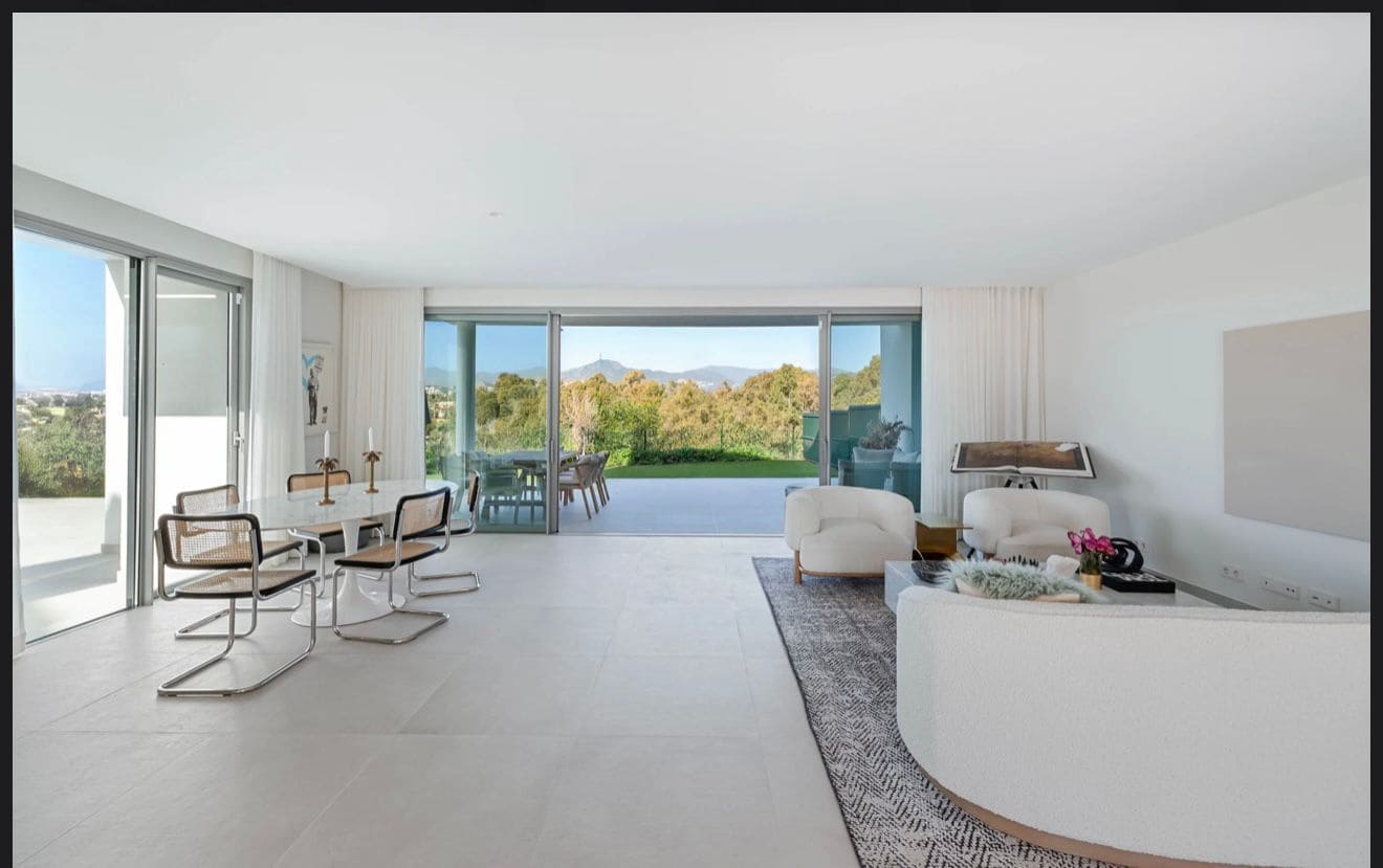 4 makuuhuone Rivitalo vuokrattavana paikassa San Pedro de Alcantara mukana 
autotalli - 5 500 € (Ref: 10159277)