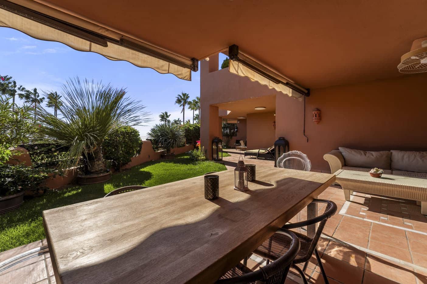 4 bedroom Apartment for sale in El Padron with pool garage - € 2,000,000 (Ref: 10177006)