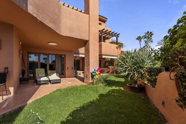 4 bedroom Apartment for sale in El Padrón, Estepona - € 2,000,000 (Ref: 10177006)