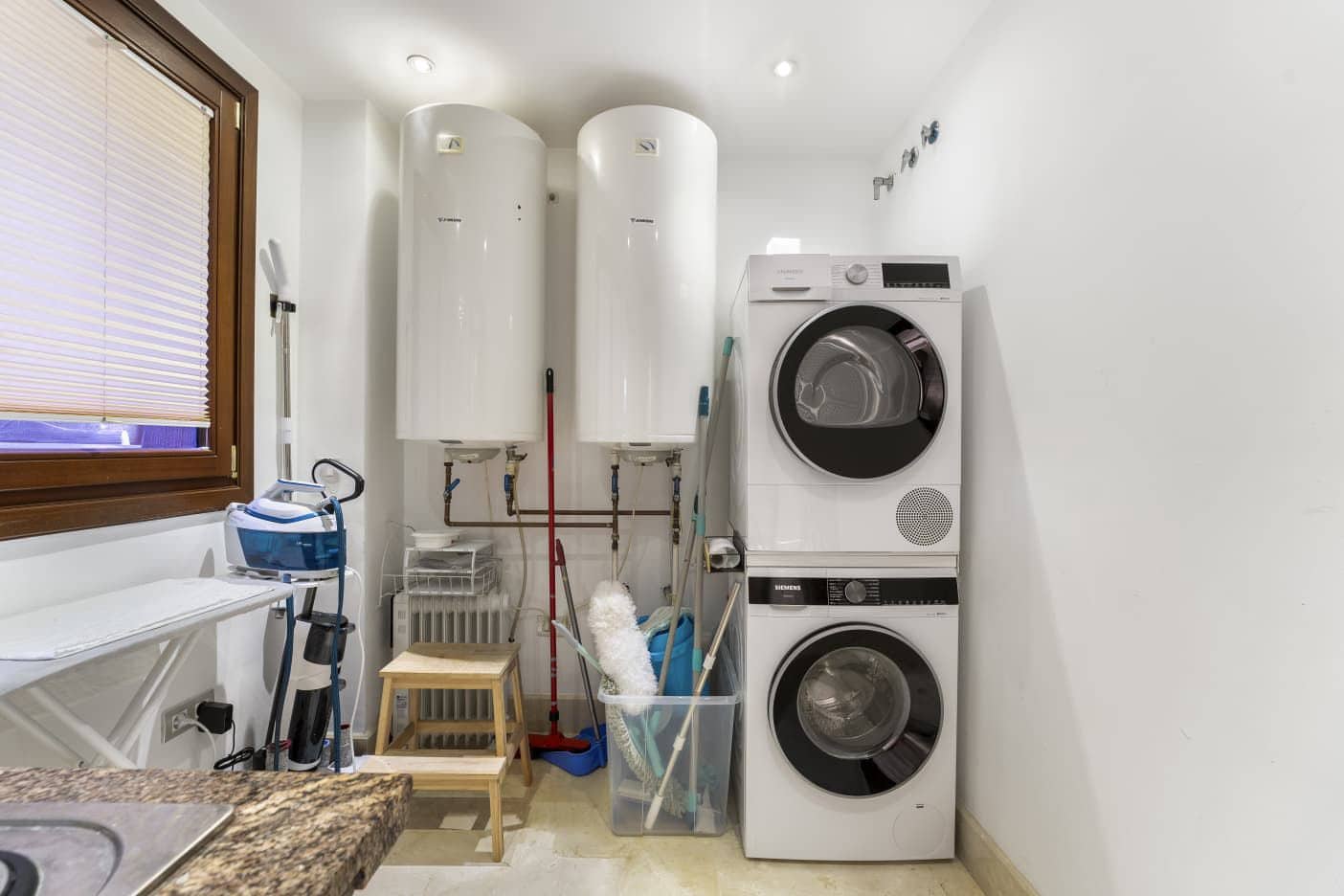 4 sovrum Lägenhet att hyra i Estepona med pool garage - 5 500 € (Ref: 10177008)