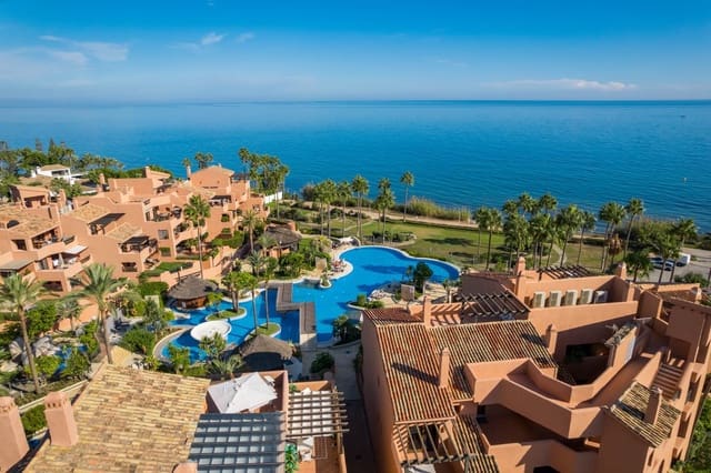 4 bedroom Apartment for rent in Kempinski, Estepona with pool garage - € 5,500 (Ref: 10177008)