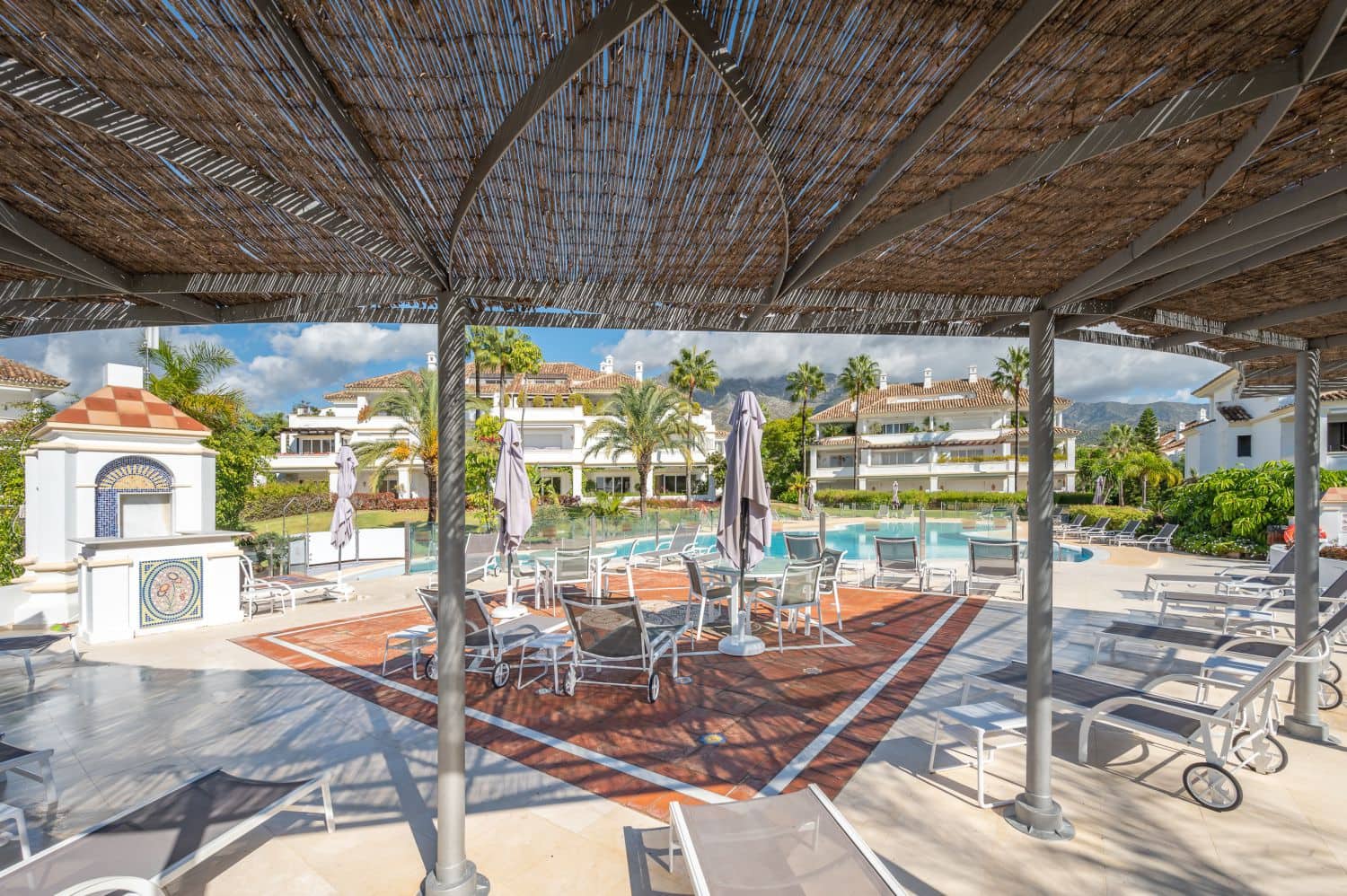 3 soveværelse Lejlighed til leje i Golden Mile med swimmingpool garage - € 5.000 (Ref: 10182888)