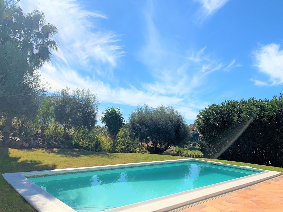 7 Zimmer Villa zu vermieten in Benahavis mit Garage - 8.000 € (Ref: 8173291)