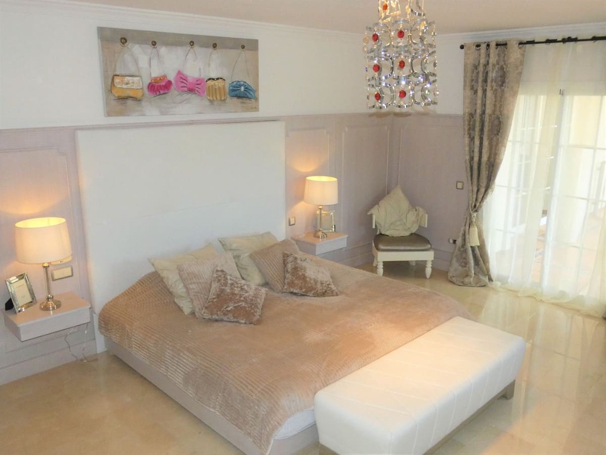 7 Zimmer Villa zu vermieten in Benahavis mit Garage - 8.000 € (Ref: 8173291)