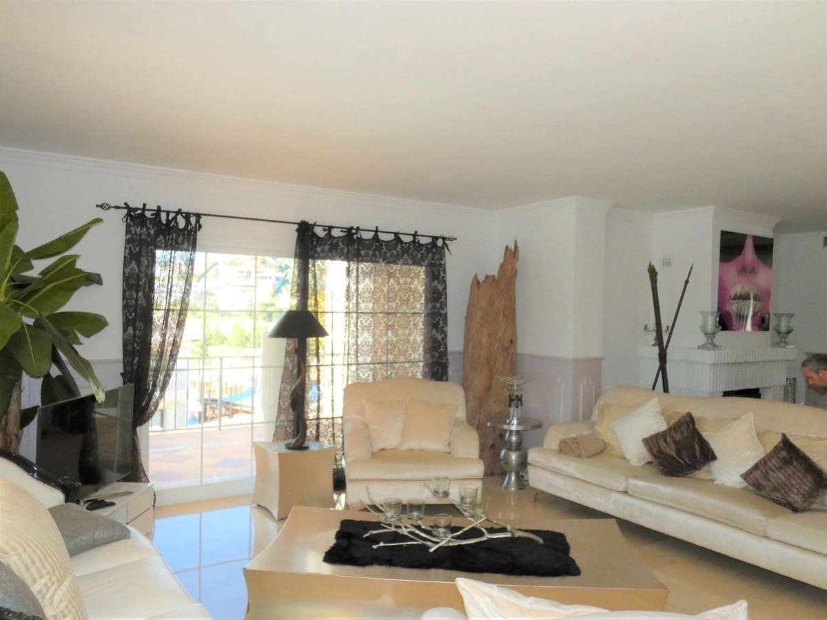 7 Zimmer Villa zu vermieten in Benahavis mit Garage - 8.000 € (Ref: 8173291)