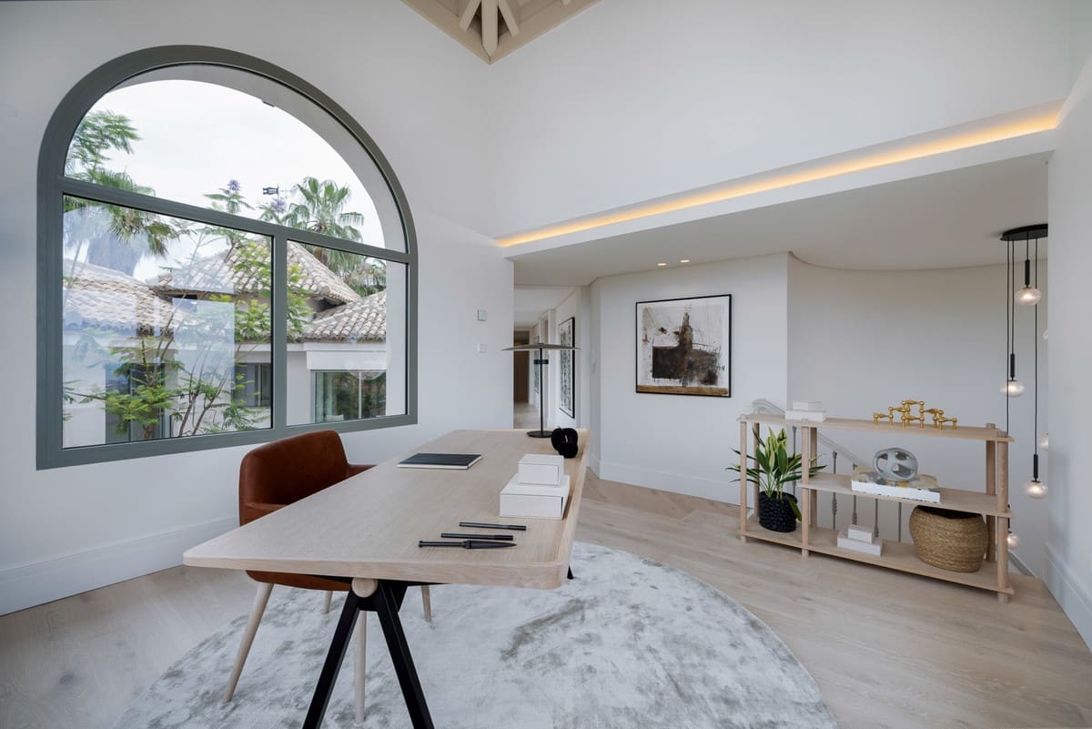 7 sovrum Villa för semesterbostäder i Monte Halcones med garage - 25 000 € (Ref: 8173292)