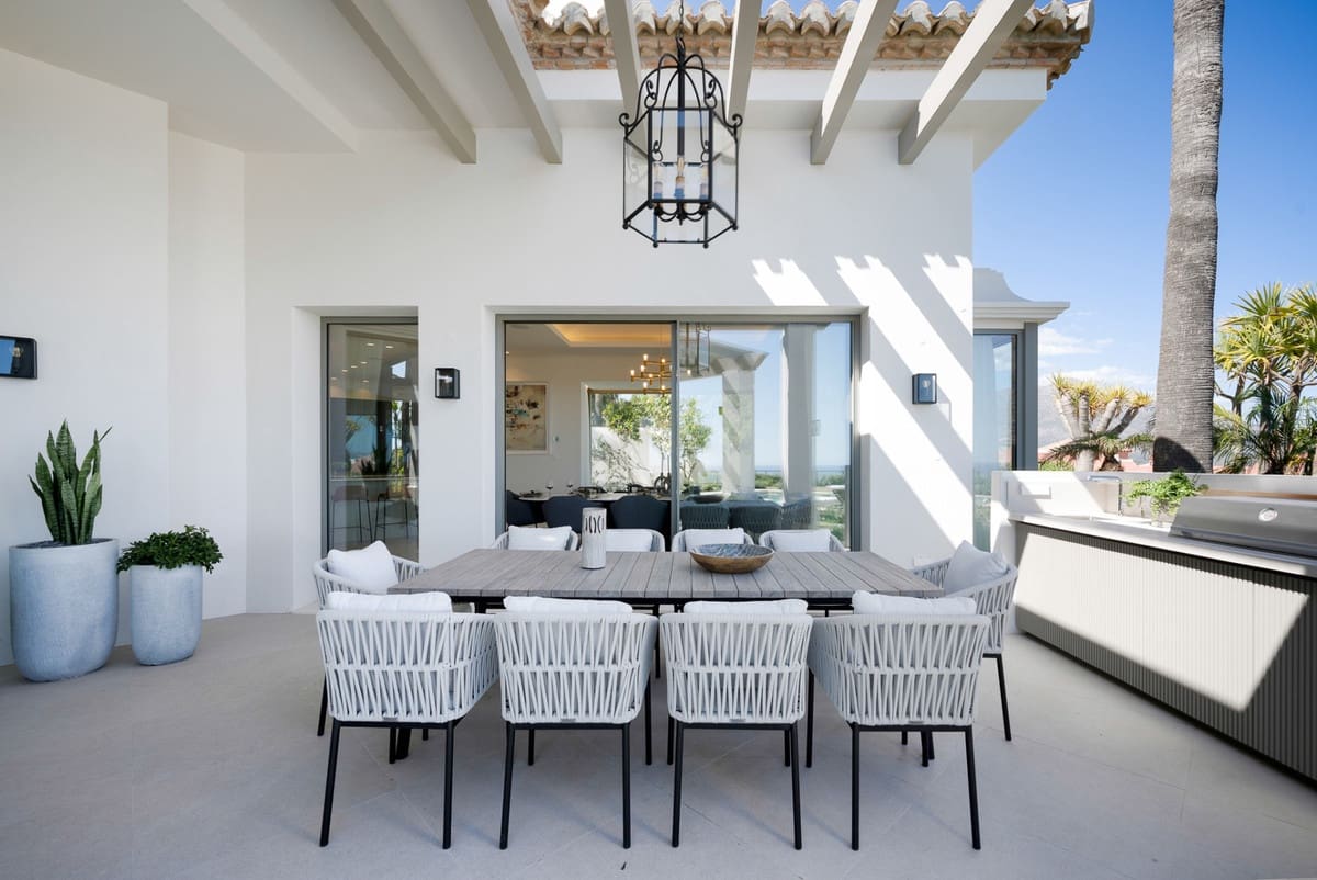 7 sovrum Villa för semesterbostäder i Monte Halcones med garage - 25 000 € (Ref: 8173292)