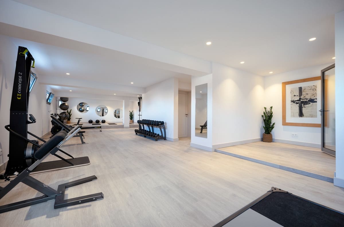 7 sovrum Villa för semesterbostäder i Monte Halcones med garage - 25 000 € (Ref: 8173292)