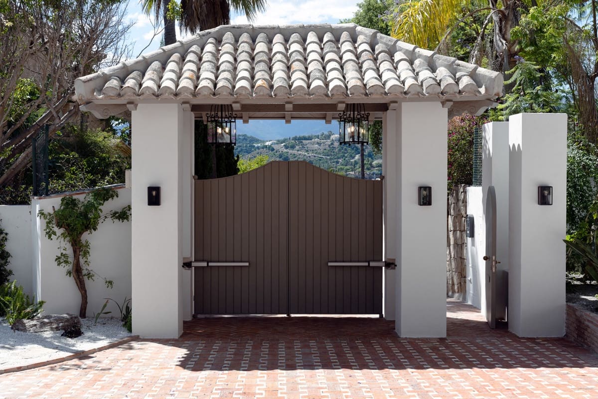 7 sovrum Villa för semesterbostäder i Monte Halcones med garage - 25 000 € (Ref: 8173292)