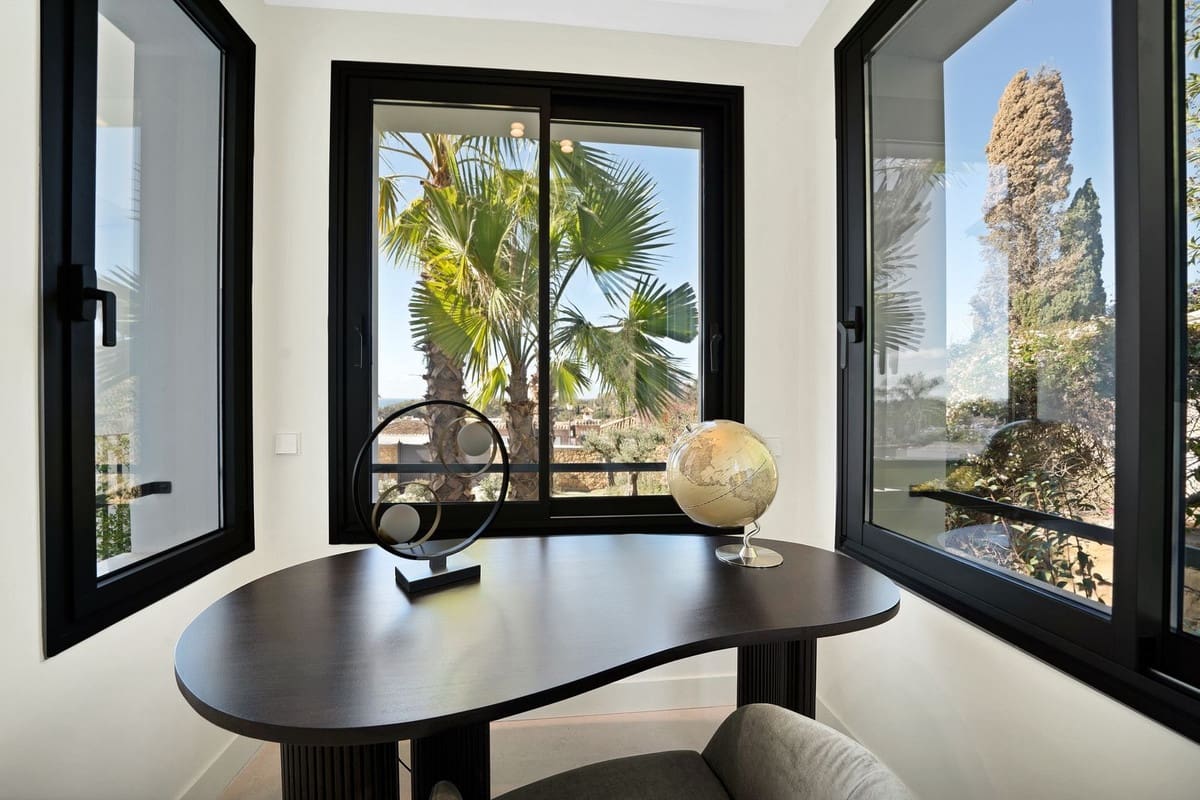 5 sypialnia Willa na sprzedaż w Marbella z garażem - 3 350 000 € (Ref: 8183232)