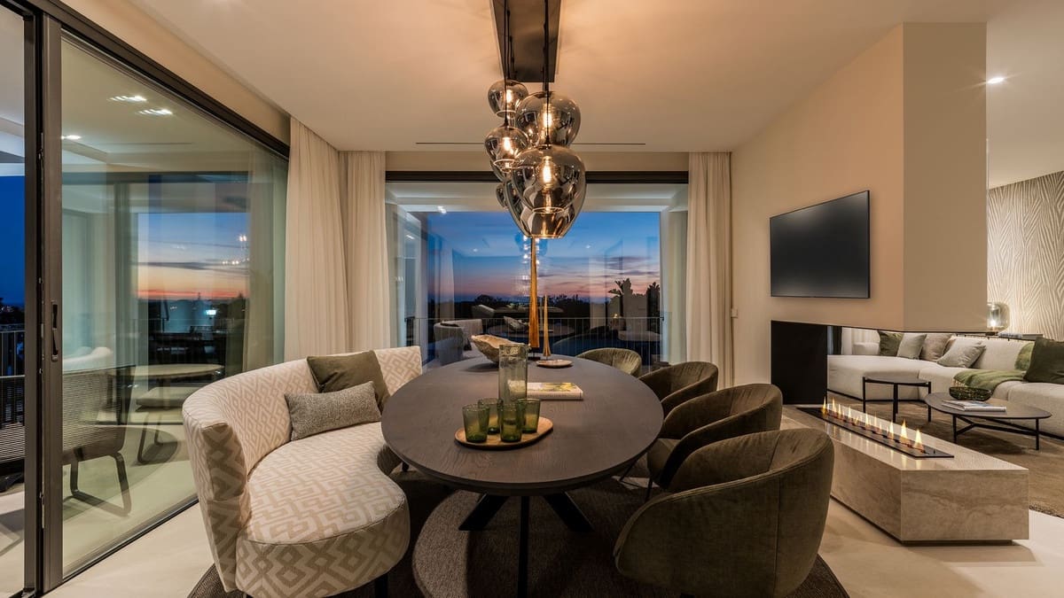 5 sypialnia Willa na sprzedaż w Marbella z garażem - 3 350 000 € (Ref: 8183232)