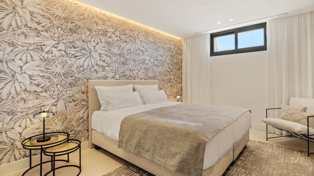 5 sypialnia Willa na sprzedaż w Marbella z garażem - 3 350 000 € (Ref: 8183232)