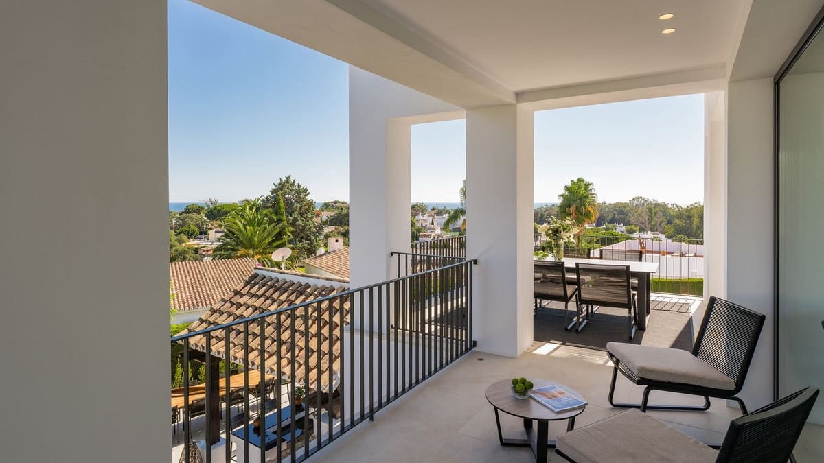 5 sypialnia Willa na sprzedaż w Marbella z garażem - 3 350 000 € (Ref: 8183232)