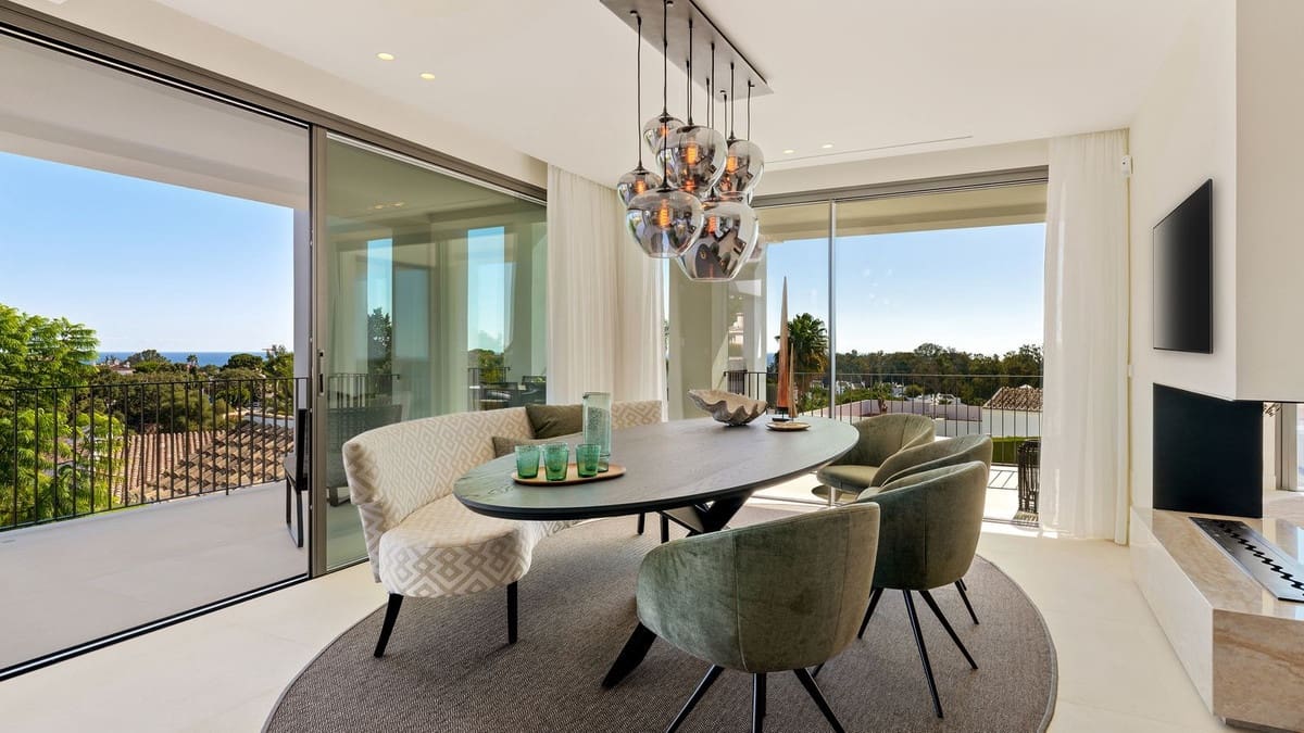 5 sypialnia Willa na sprzedaż w Marbella z garażem - 3 350 000 € (Ref: 8183232)