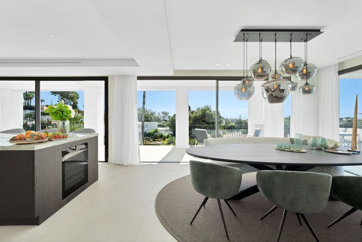 5 sypialnia Willa na sprzedaż w Marbella z garażem - 3 350 000 € (Ref: 8183232)