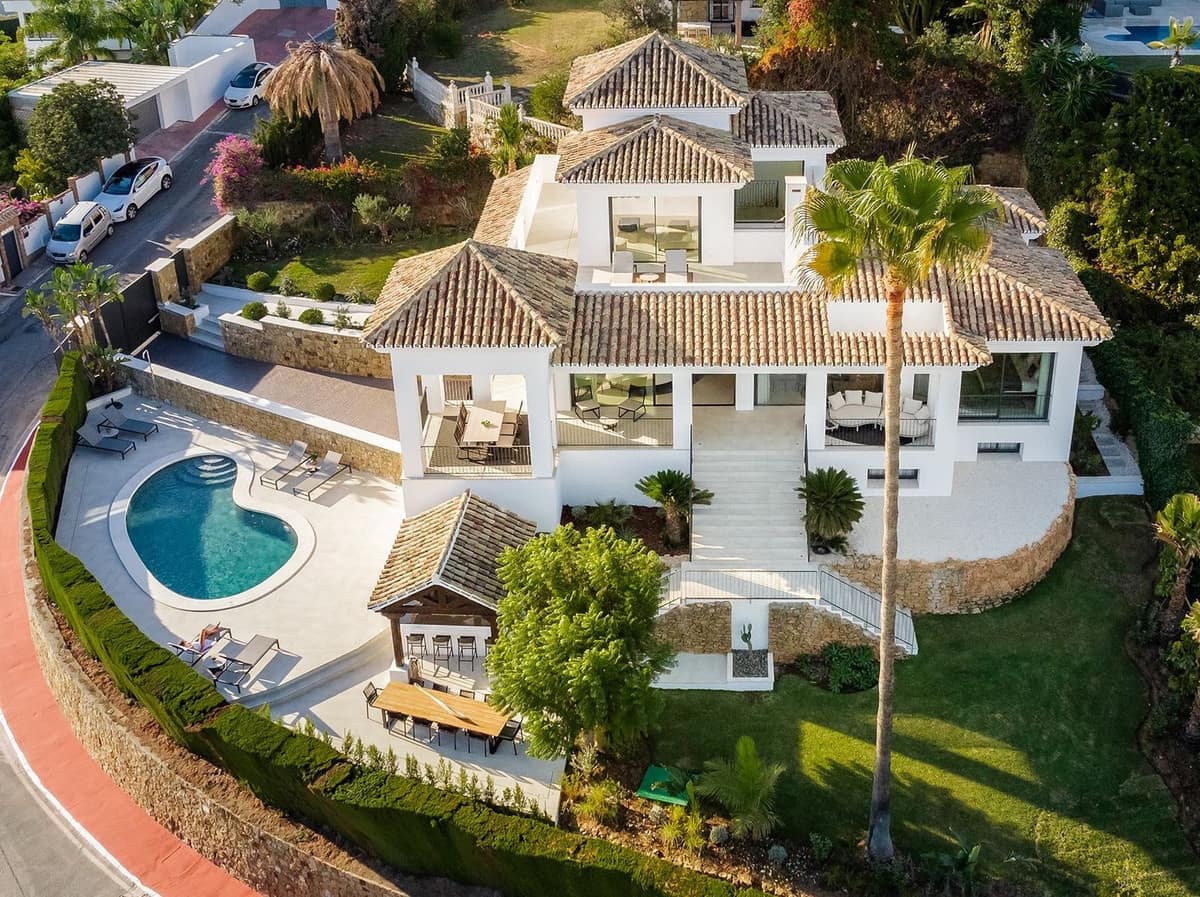 5 sypialnia Willa na sprzedaż w Marbella z garażem - 3 350 000 € (Ref: 8183232)