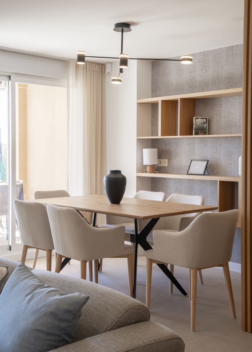 3 quarto Moradia em Banda para venda em Estepona com garagem - 615 000 € (Ref: 8201022)