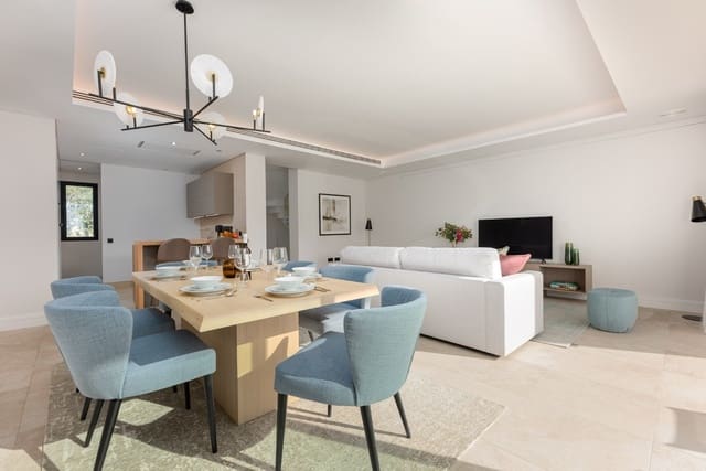 3 camera da letto Villetta a Schiera da affittare in Los Naranjos, Marbella con garage - 6.600 € (Rif: 8222156)