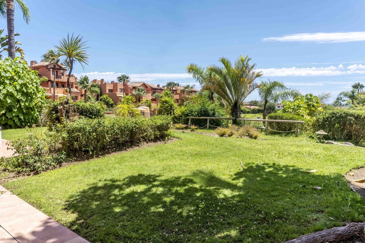 3 Zimmer Apartment zu vermieten in New Golden Mile mit Garage - 2.500 € (Ref: 8222158)