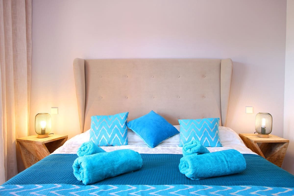 3 Zimmer Apartment zu vermieten in New Golden Mile mit Garage - 2.500 € (Ref: 8222158)