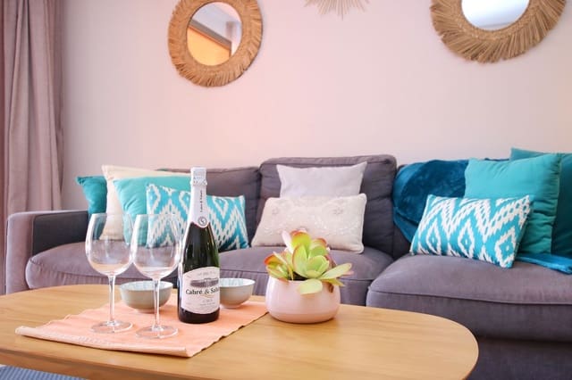 3 soverom Leilighet til leie i Sotoserena, Estepona med garasje - € 2 500 (Ref: 8222158)