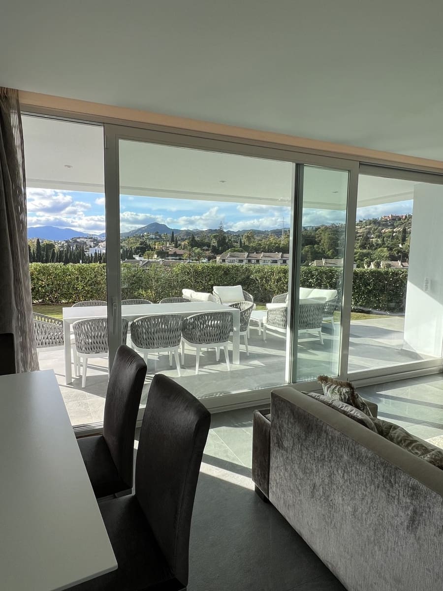 Apartamento de 3 habitaciones en La Quinta en venta con garaje - 690.000 € (Ref: 8222160)