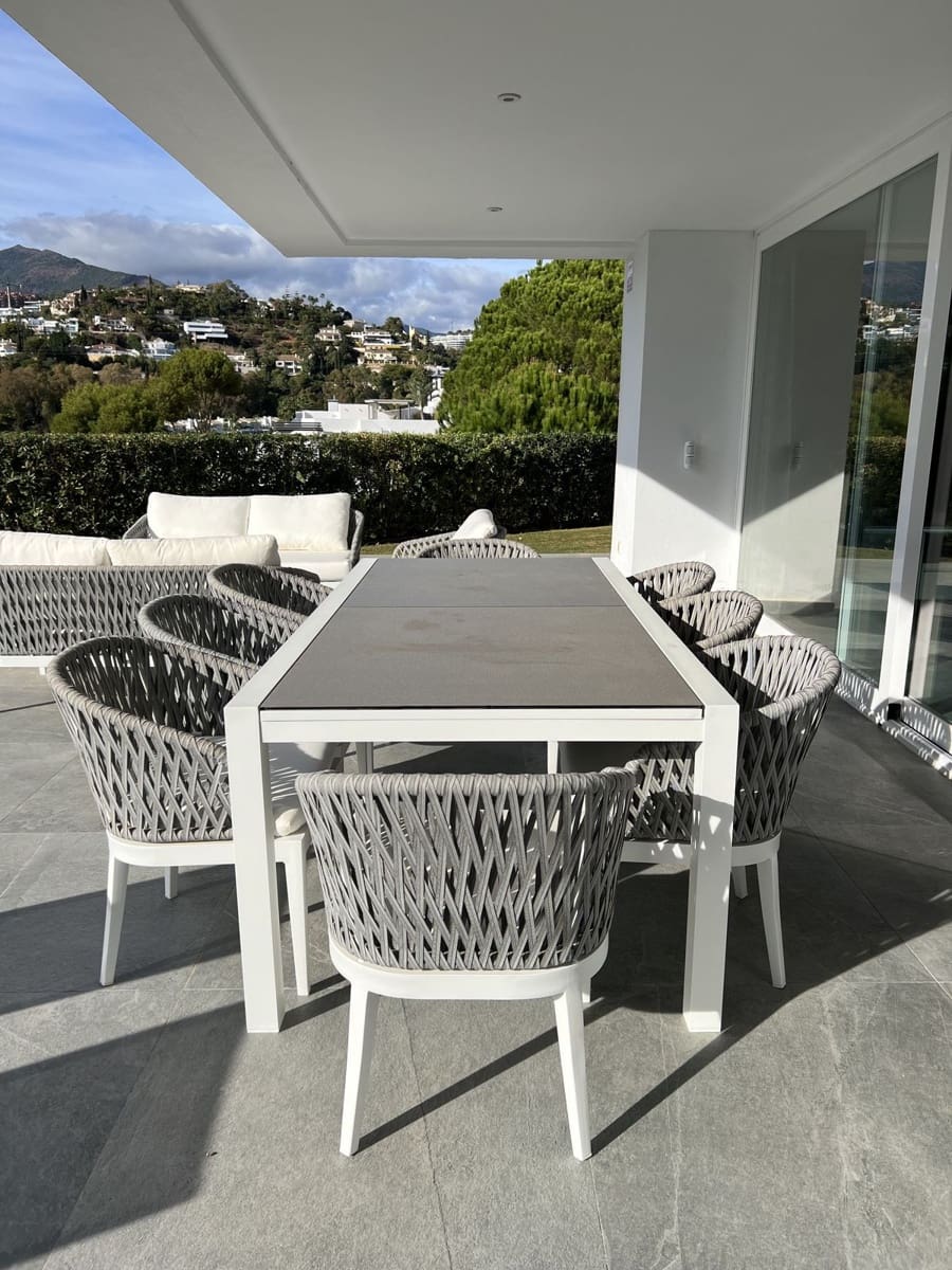 Apartamento de 3 habitaciones en La Quinta en venta con garaje - 690.000 € (Ref: 8222160)