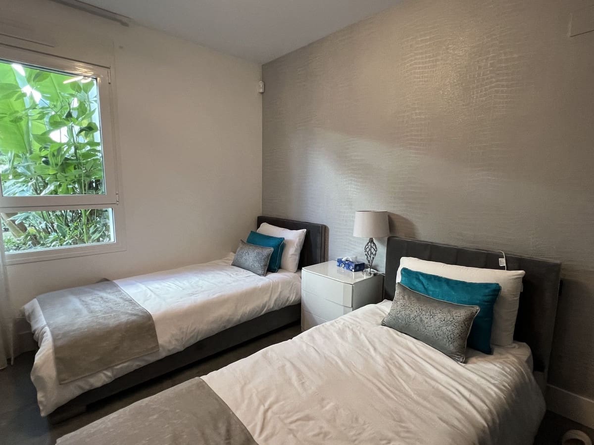 Apartamento de 3 habitaciones en La Quinta en venta con garaje - 690.000 € (Ref: 8222160)