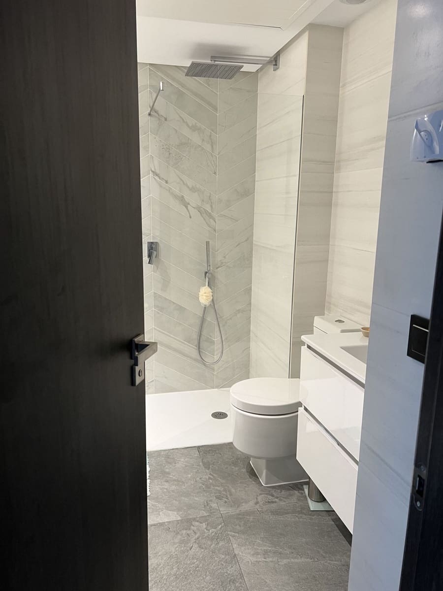 Apartamento de 3 habitaciones en La Quinta en venta con garaje - 690.000 € (Ref: 8222160)