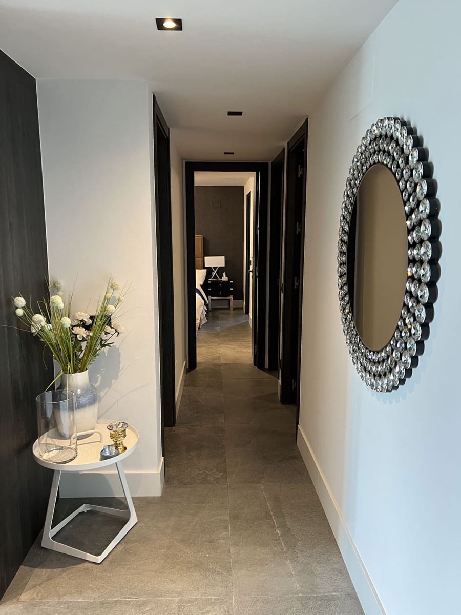 Apartamento de 3 habitaciones en La Quinta en venta con garaje - 690.000 € (Ref: 8222160)