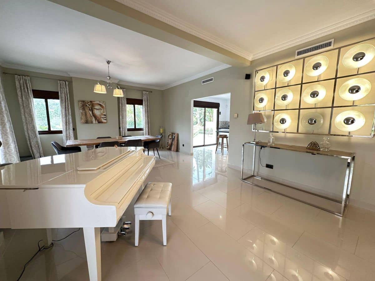 7 camera da letto Villa da affittare in Golden Mile - 13.000 € (Rif: 8233898)