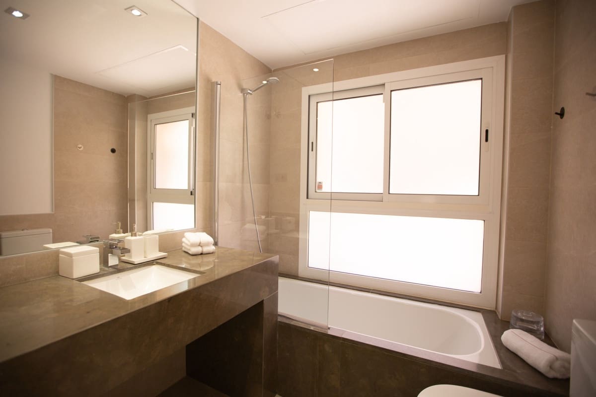 Apartamento de 3 habitaciones en Nueva Andalucia en venta con garaje - 760.000 € (Ref: 8233899)