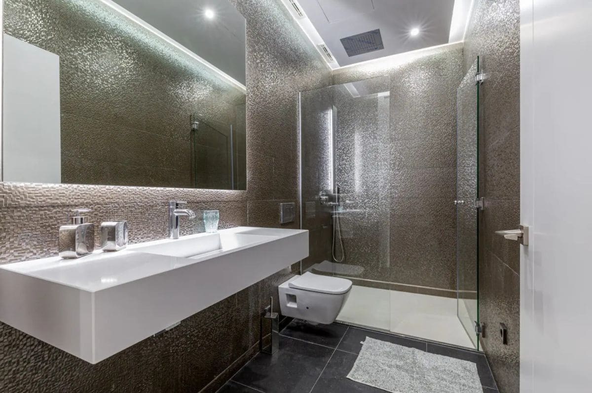 Villa/Maison de 5 chambres de location de vacances à Golden Mile - 10 000 € (Ref: 8315805)