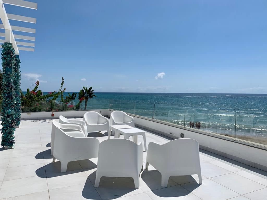 3 soverom Hus til salgs i Marbella - € 3 500 (Ref: 8332095)