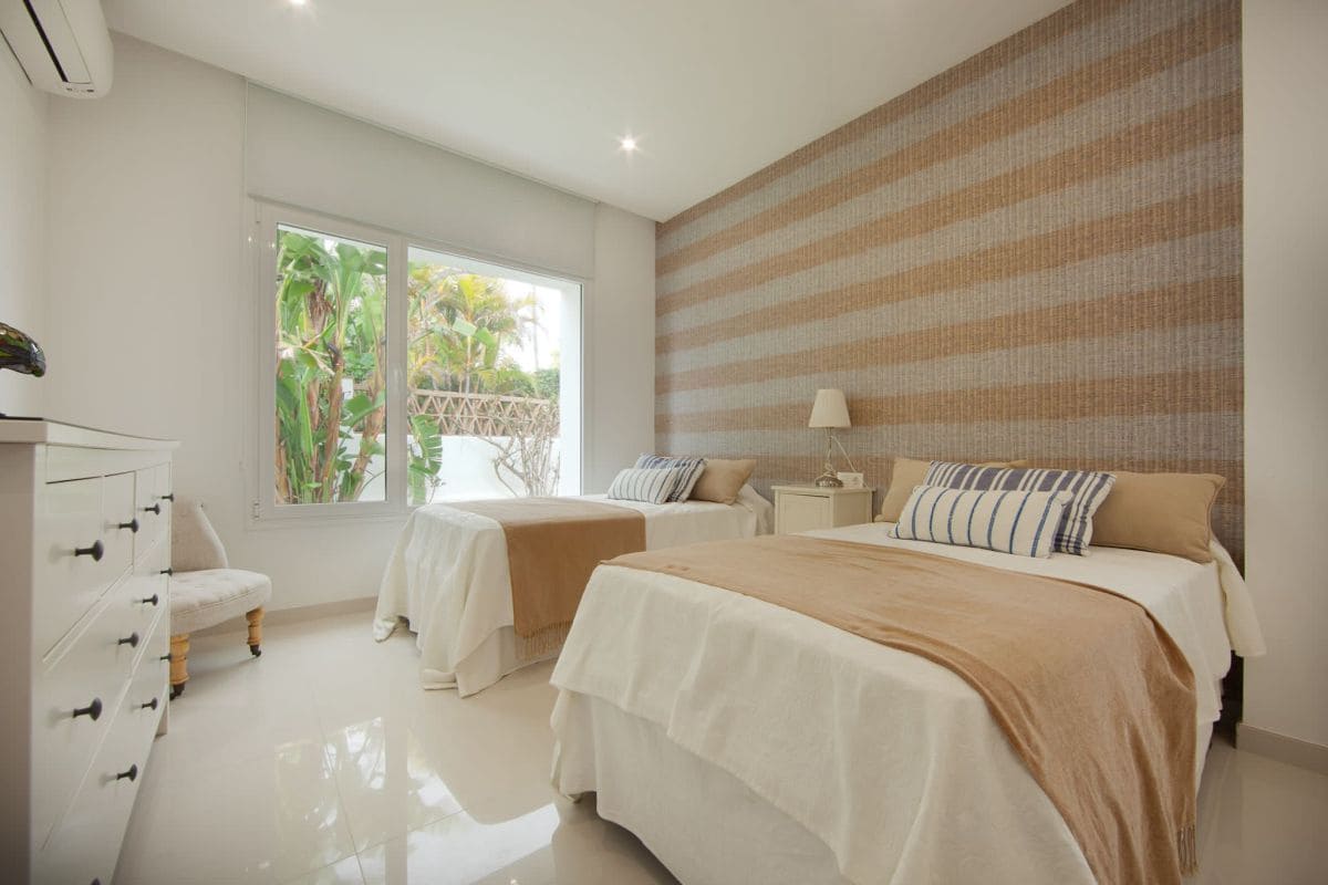 3 soverom Hus til salgs i Marbella - € 3 500 (Ref: 8332095)