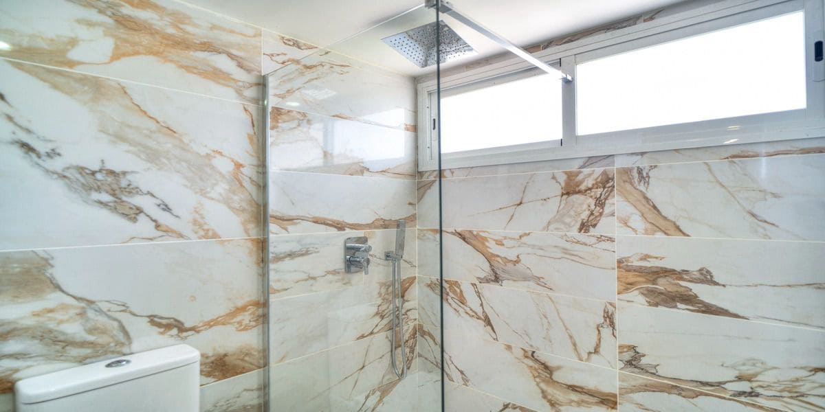 4 soveværelse Rækkehus til leje i Marbella med garage - € 3.900 (Ref: 8456833)