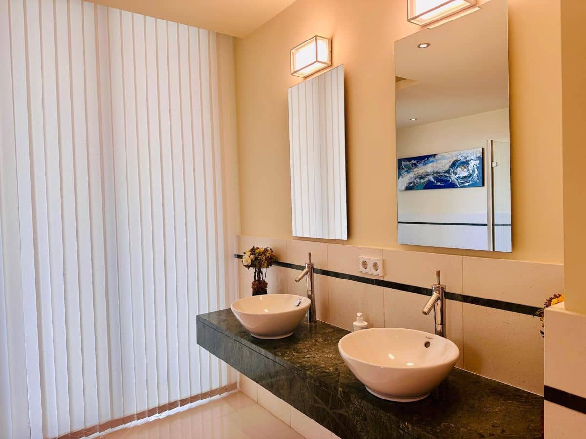 5 soveværelse Villa til leje i Marbella - € 13.000 (Ref: 8463529)