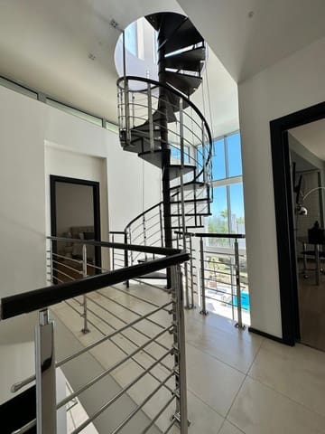 5 soverom Villa til leie i Sierra Blanca, Marbella - € 13 000 (Ref: 8463529)