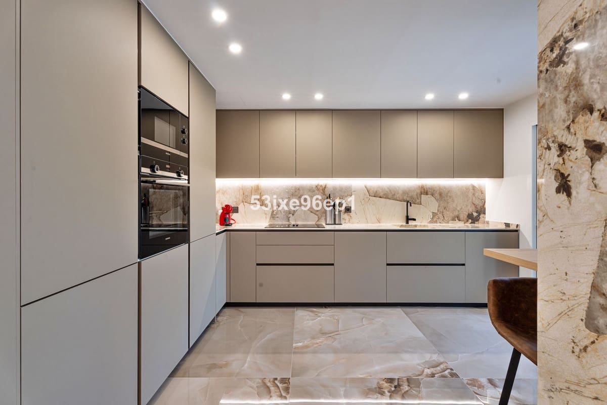 4 soveværelse Lejlighed til salg i Benahavis med garage - € 1.450.000 (Ref: 8551741)